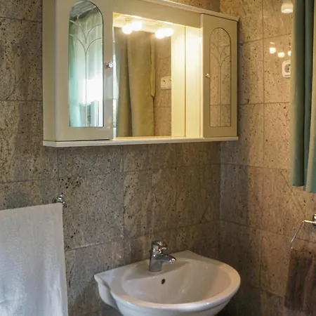 度假居 Amazing In W/ Outdoor Swimming Pool And 4 Bedrooms *